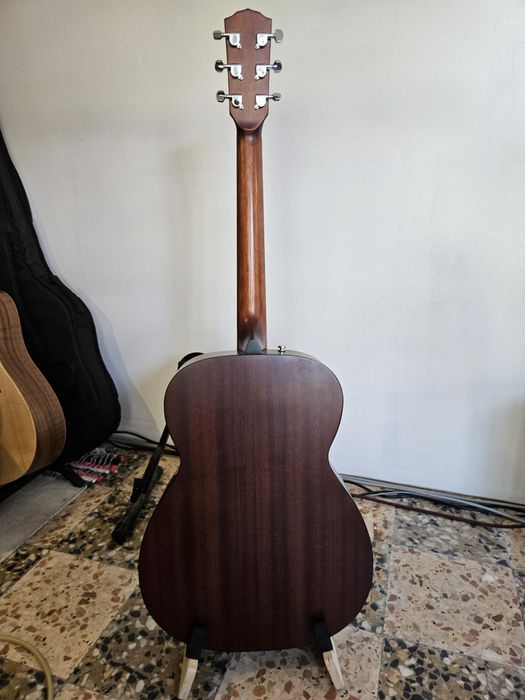 Fender CC-60S all mahogany