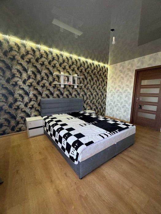 Затишна 2 кім. квартира подобова оренда