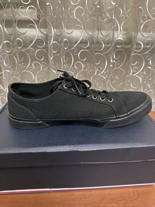 Чоловічі чорні кеди Tommy Hilfiger CORE CORPORATE CANVAS VULC