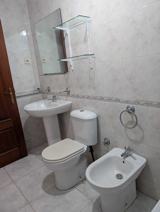 T0 Mobilado para Arrendamento – Centro de Viana do Castelo
