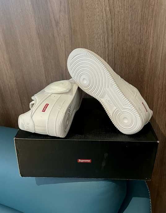Nike Air Force 1 Low Supreme White R.38