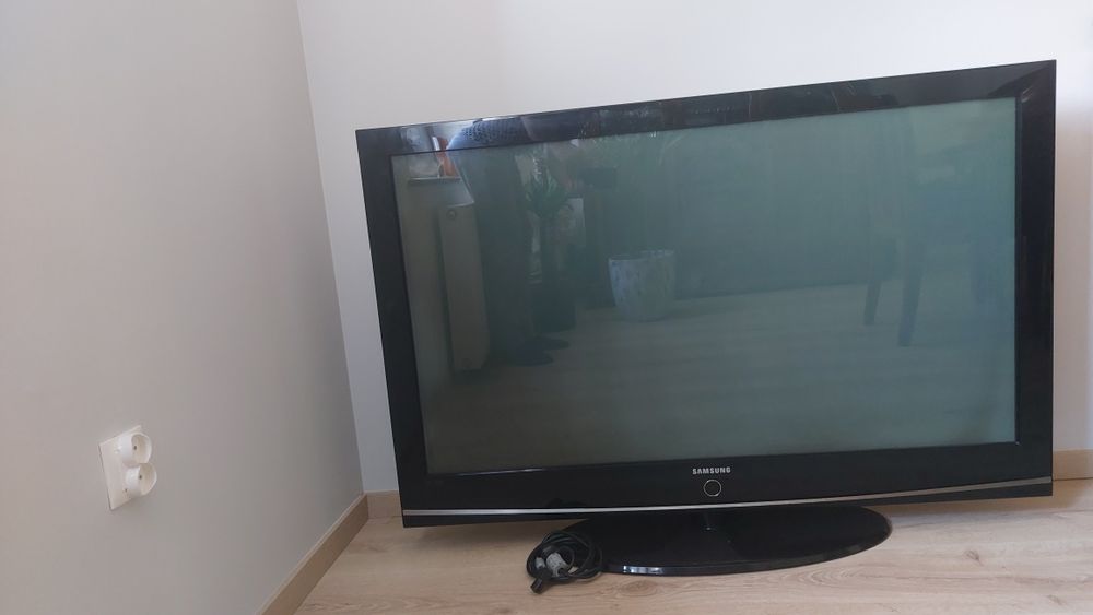 Telewizor plazmowy samsung 50 ".