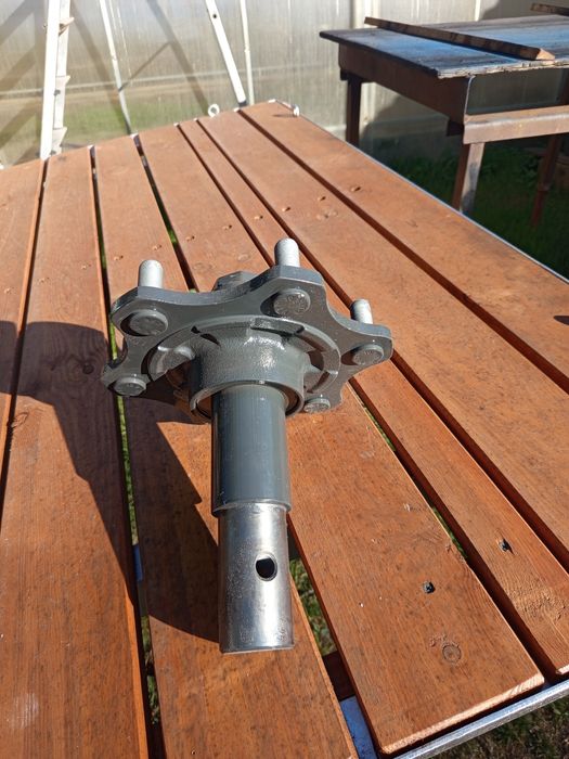 Piasta rolnicza 6x160 średnica otworu centralnego 205