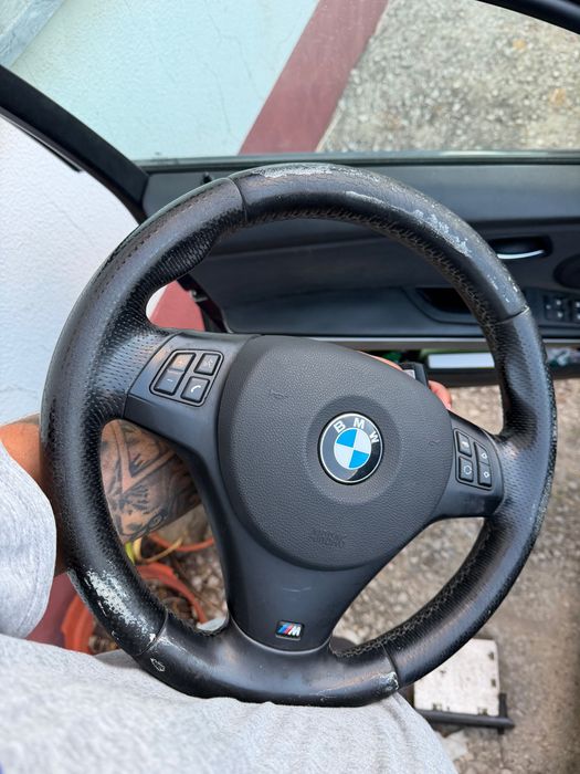 Volante BMW E90 Pack M