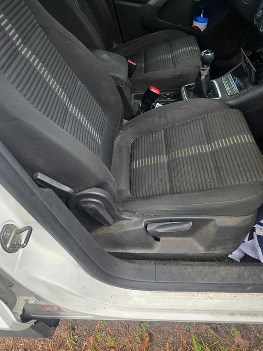Fotele kanapy wnętrze VW Tiguan I Europa 07-11