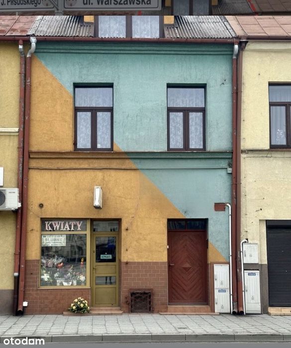 Kamienica z lokalem mieszkalnym, usługowym w centrum miasta