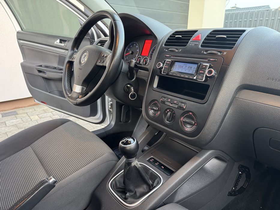 Volkswagen Golf V-2009 р.в