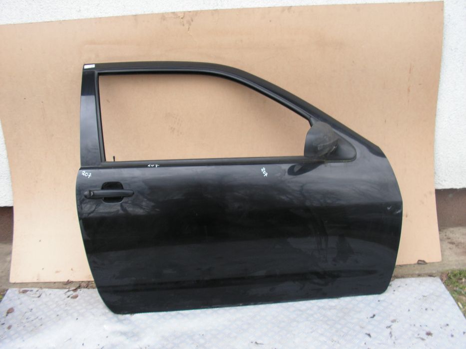 Drzwi Przednie Prawe L041  Seat Ibiza 6K