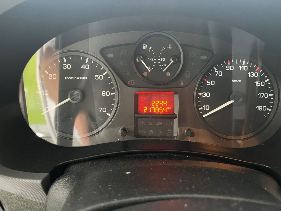 Carrinha 3 Lugares - Peugeot Partner