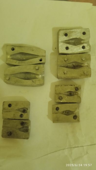 Формы для отливки мормышке и грузиков