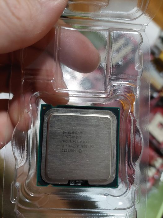 Pentium: Motherboard, RAM, gráfica, cooler, fonte