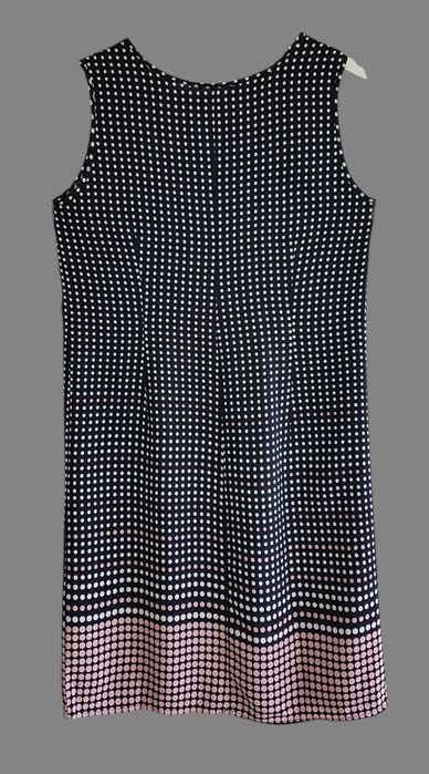Damska sukienka czarna na ramiączkach w kropki Greenpoint 40/L