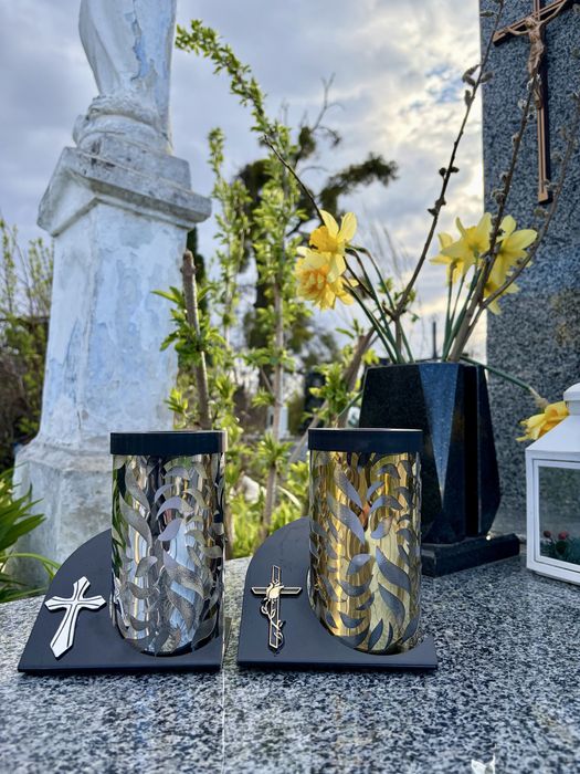 ЛАМПАДКИ НА СОНЯЧНИХ БАТАРЕЯХ .