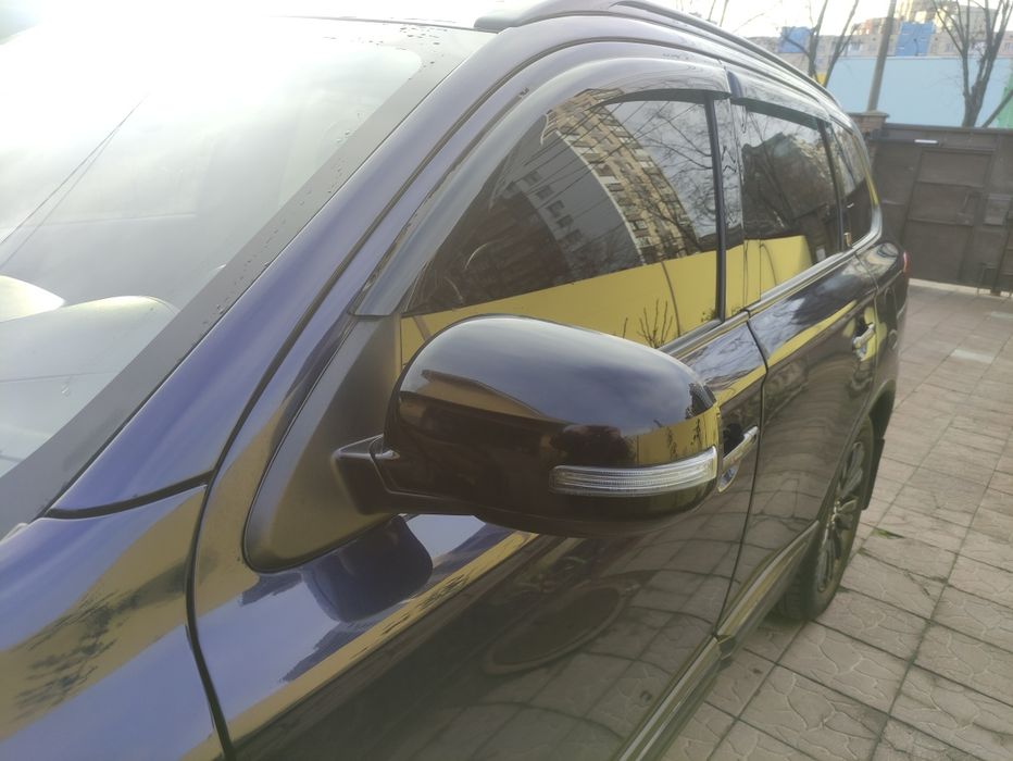 Продам Міцубісі Оутлендер