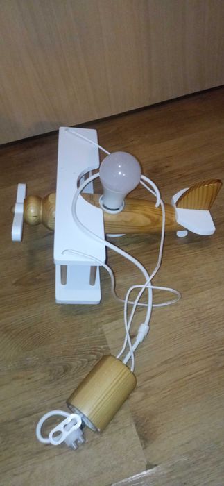 Lampa samolot Hellux żyrandol drewniany sufitowa
