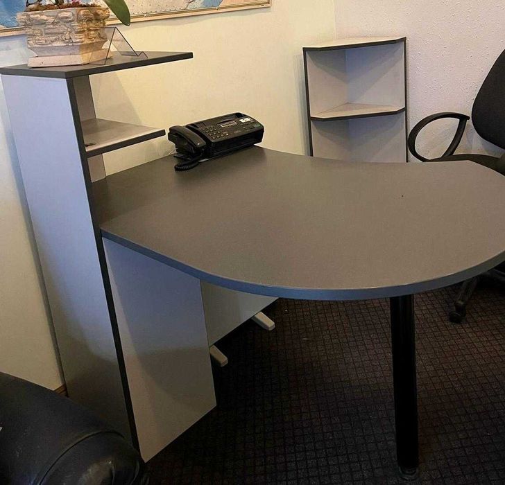 Набір меблів для офісу