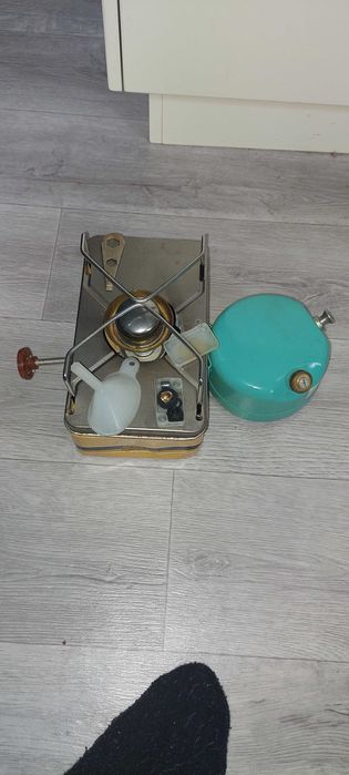 Бензоплитка , новая , компактная  600 гр.