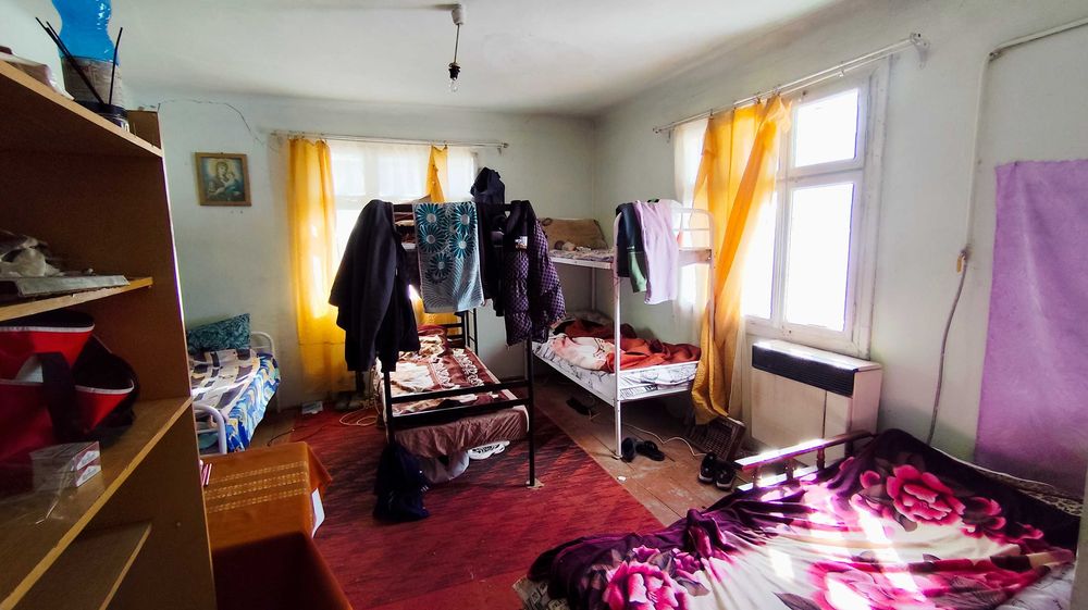 Продається будинок. Старуня. Газ. Вода. Ділянка 46 сот. Ліс. Ластівці