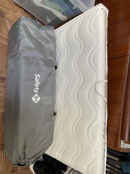 Mini berço de viagem