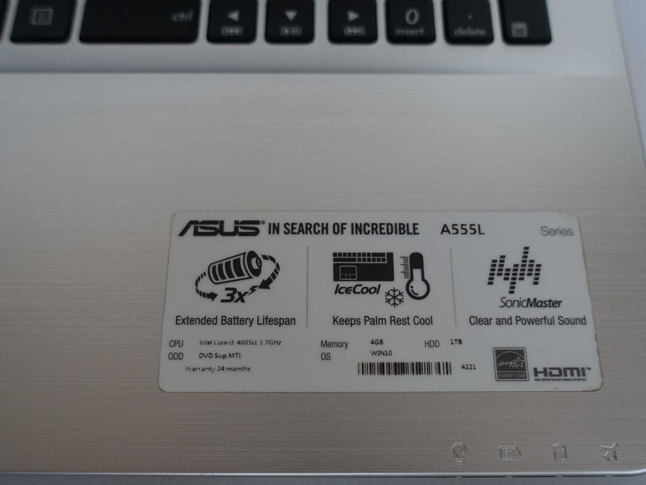 Laptop ASUS A 555L