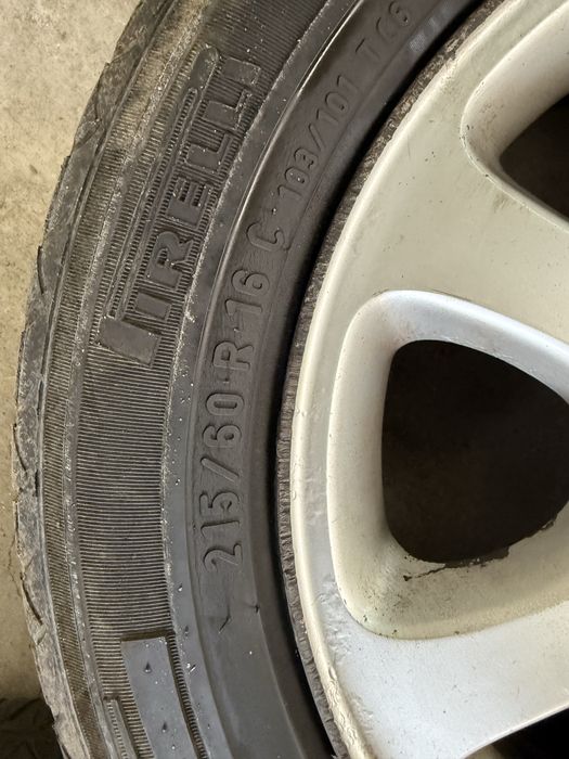 Par de Jantes Especiais 16" Originais Mercedes Vito W638 / Classe V