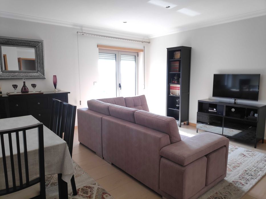 Sofá com chaise long - OK Sofás - Oportunidade