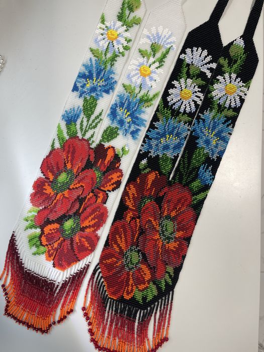 Гердан з  маками