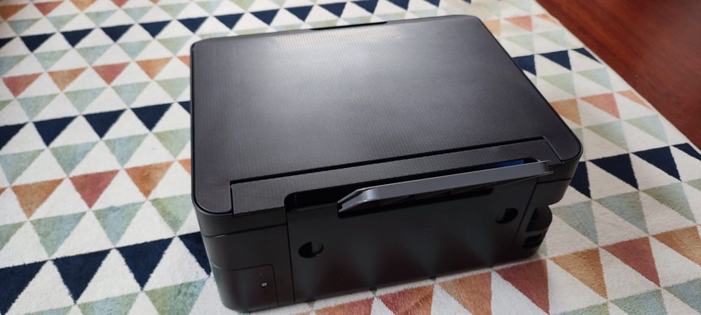 Impressora A4 Epson Workforce WF-2820 Wi-Fi