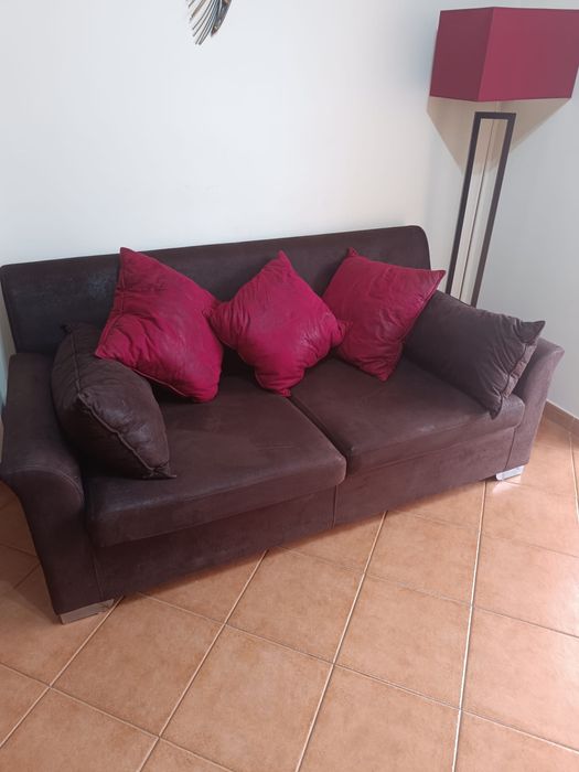 Sofá cama + móvel de sala