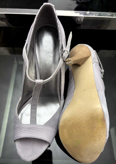 GUESS wrzosowe, fiołkowe, fioletowe sandały na platformie