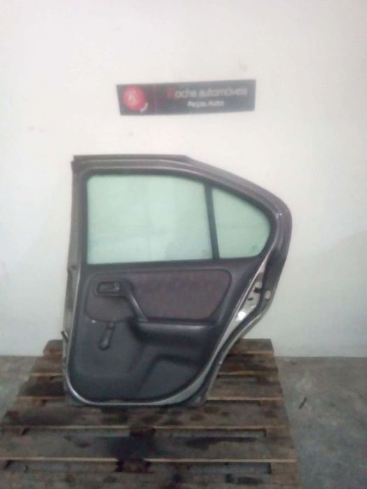 Elevador Trás Dto Nissan Primera (P11)
