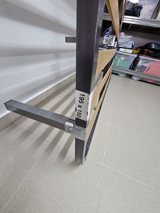 Estrado metálico 150x195