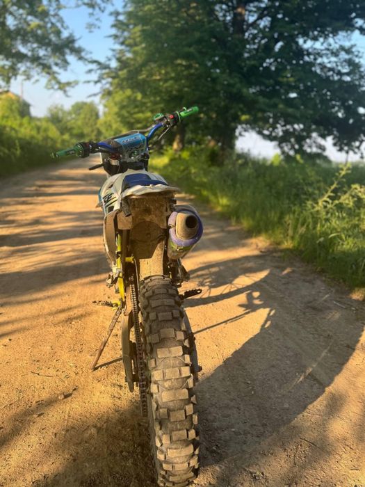 продається BSE j3d