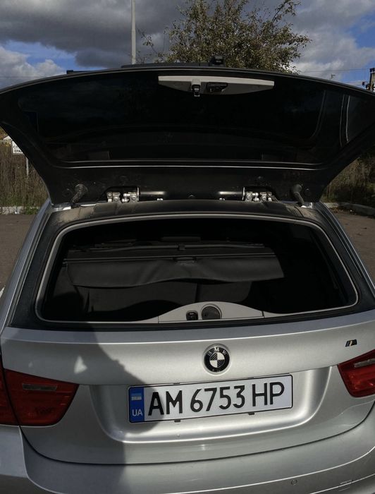 Продам бмв е 90 в хорошому стані