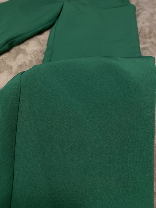 Жіночі штани в гарному стані