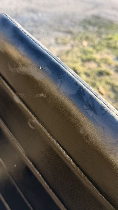 Черный кухонный стул