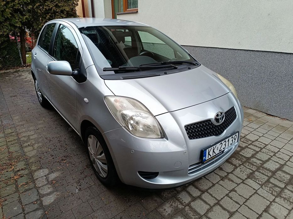 Toyota Yaris Toyota Yaris 2 1,3 benzyna