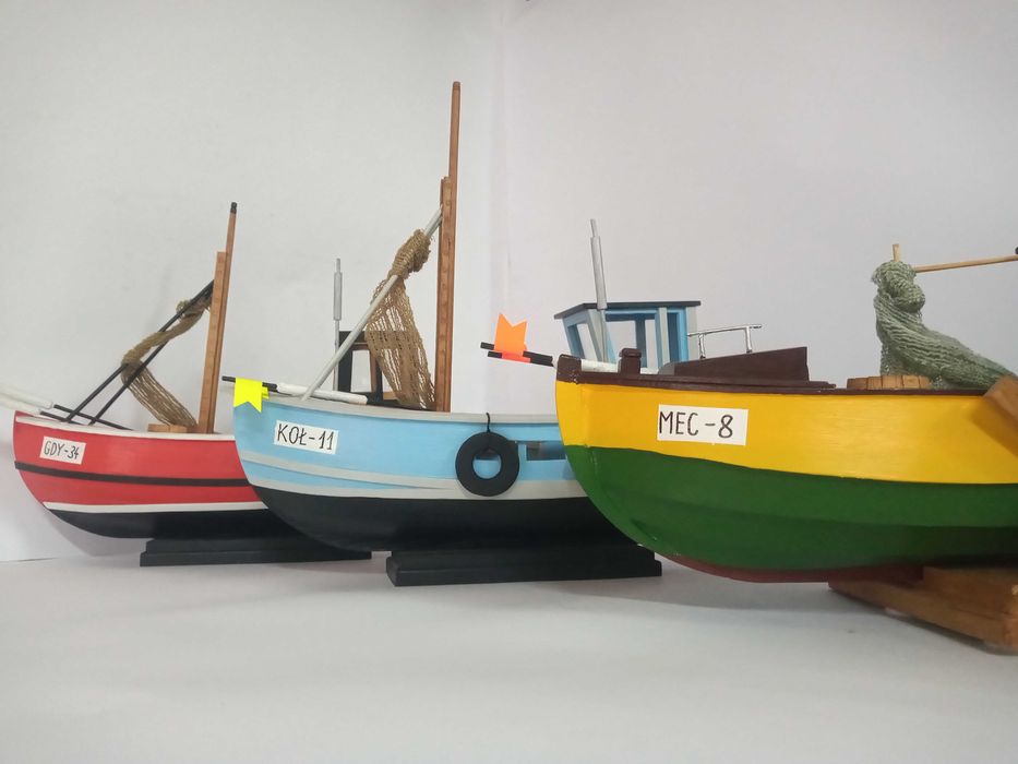 Model kutra kuter rybacki RĘKODZIEŁO drewno statek okręt PIĘKNY