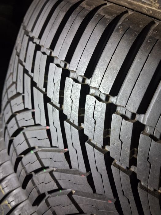 235/55 17 Bridgestone Weather Control 005 шини б/у всесезонні Комплект
