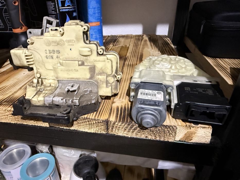 моторчик склопідіймача задніх дверей для Volkswagen Passat B6