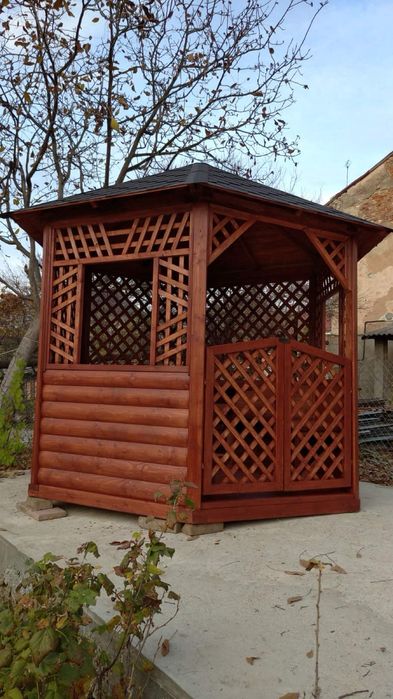 Альтанка бесідка - чудовий варіант подарунку