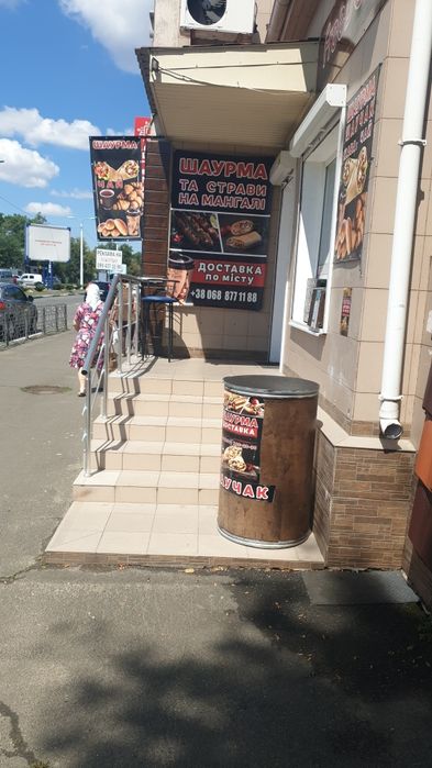 Продається готовий бізнес у сфері fast-food.