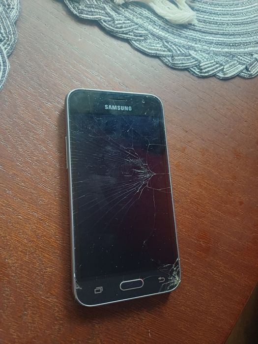Samsung Galaxy J1