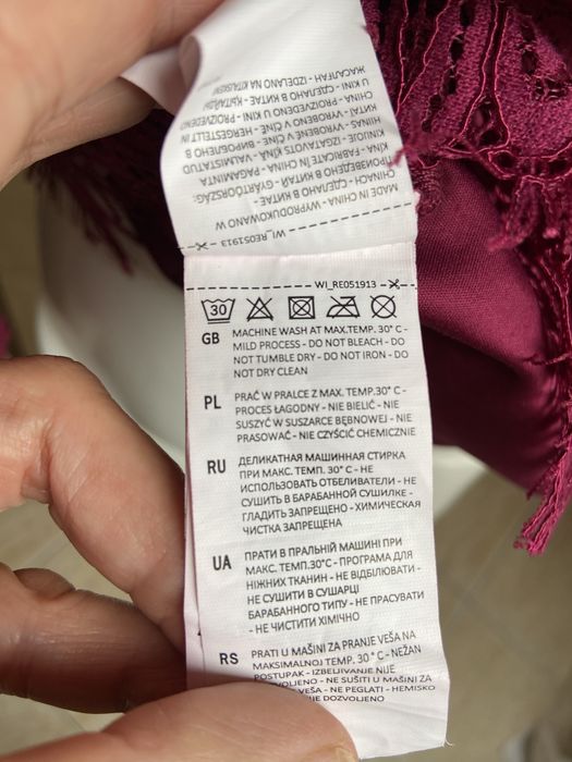 Suknia wizytowa koronkowa