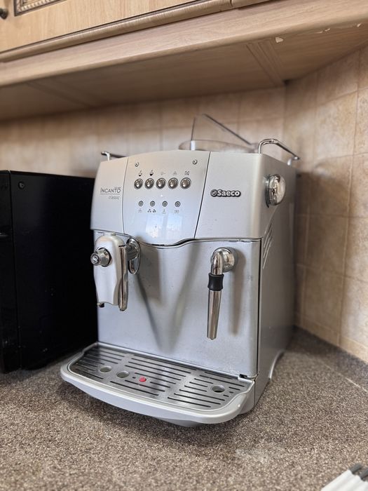 Saeco incanto classic кавомашина