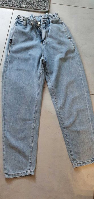 Spodnie jeansowe