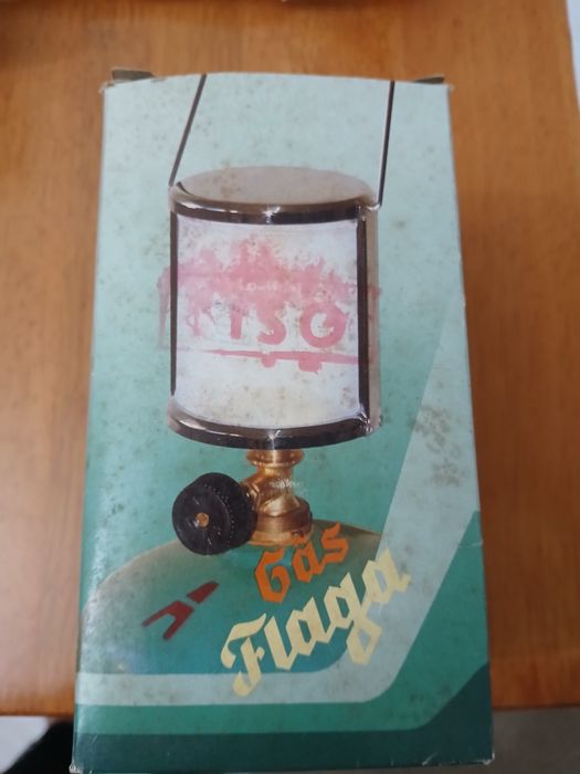 Lamparina de campismo para botija de gás

Envio por CTT com por