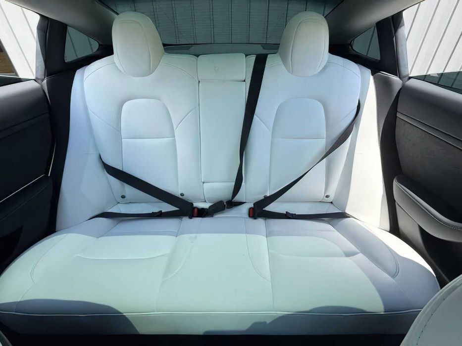 Tesla Model 3 Performance      2023