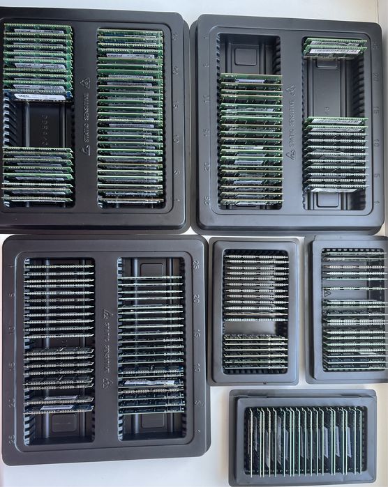 Модулі оперативної памʼяті DDR3 4GB для ноутбуків