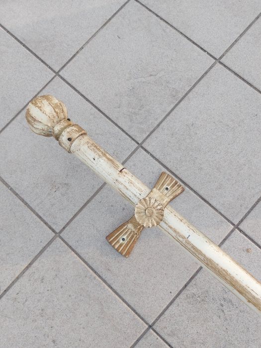 Varões para cortinados (dourado e branco)